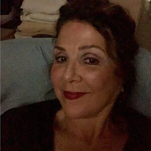 Meet your Posher, Sandi